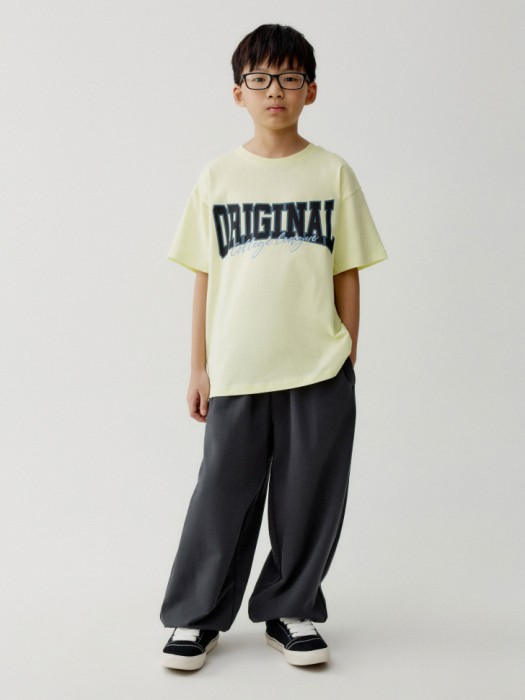 футболка оверсайз с принтом для мальчиков от бренда sela вид слева