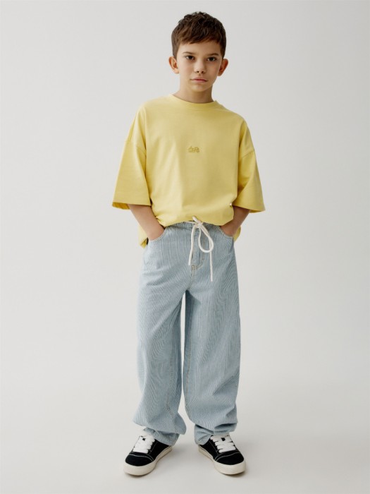 футболка оверсайз с принтом для мальчиков от бренда sela вид слева