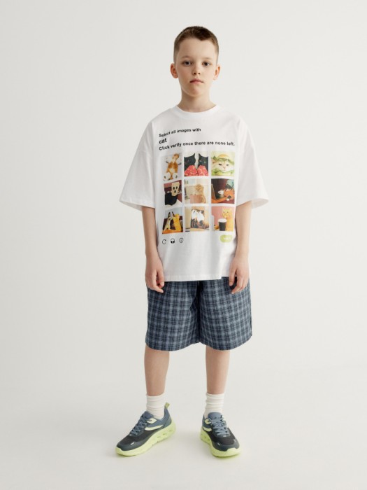 футболка оверсайз с принтом для мальчиков от бренда sela вид слева