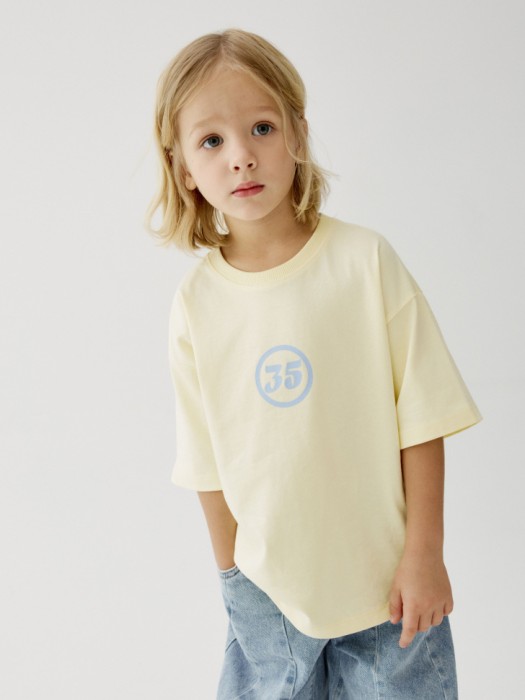 футболка оверсайз с принтом для мальчиков по цене 899 руб вид справа
