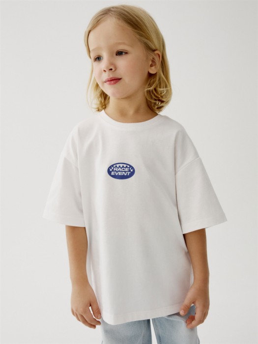футболка оверсайз с принтом для мальчиков по цене 899 руб вид справа