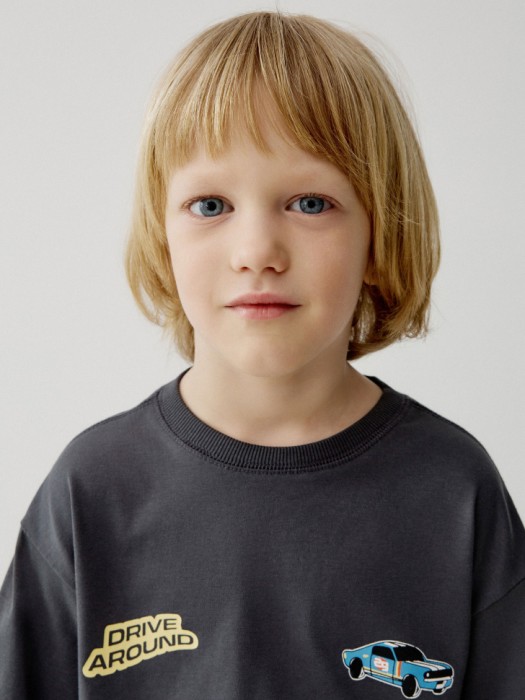 футболка оверсайз с принтом для мальчиков по цене 899 руб вид справа