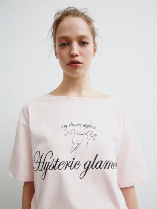 футболка оверсайз с принтом и вышивкой из линейки  young по цене 1599 руб вид справа