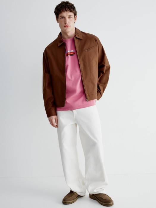 футболка оверсайз с принтом из коллекции art people с алексеем ланцевым от бренда sela вид слева