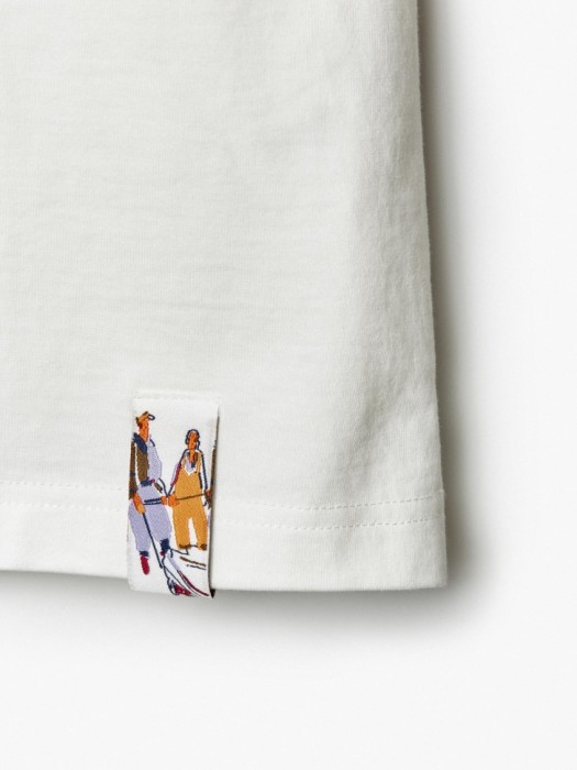 футболка оверсайз с принтом из коллекции art people с алексеем ланцевым универсального стиля с лицевой стороны