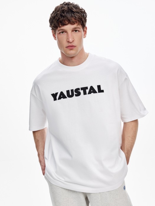 футболка оверсайз с принтом  x яндекс путешествия от бренда sela вид слева