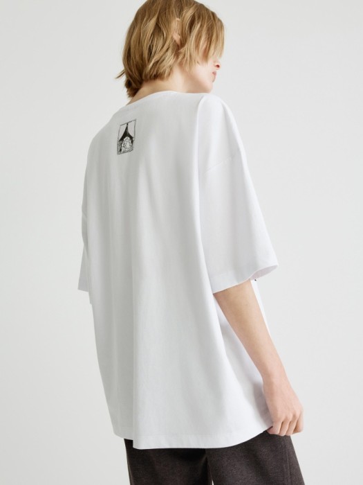 футболка оверсайз с принтом по цене 1599 руб вид справа