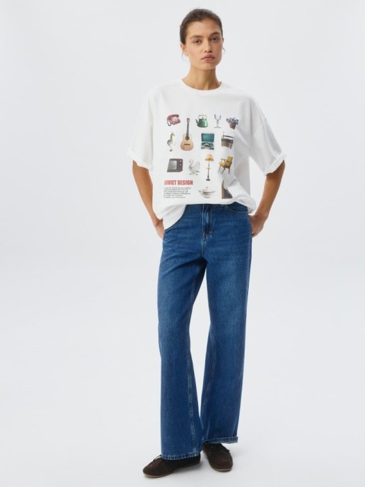 футболка оверсайз с принтом по цене 1299 руб вид справа