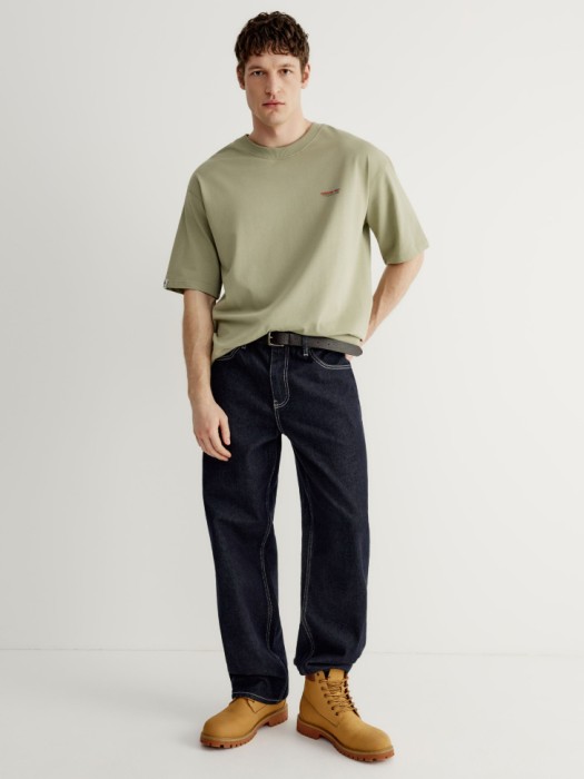 футболка оверсайз с принтом от бренда sela вид слева