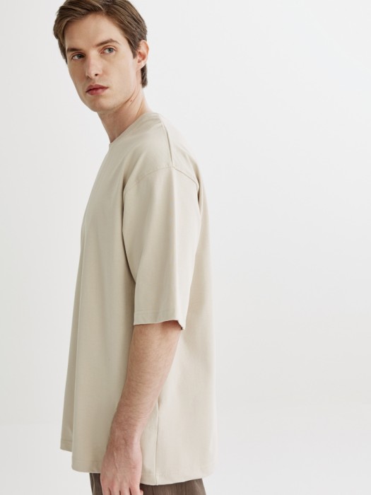 футболка оверсайз с принтом из россии вид сбоку