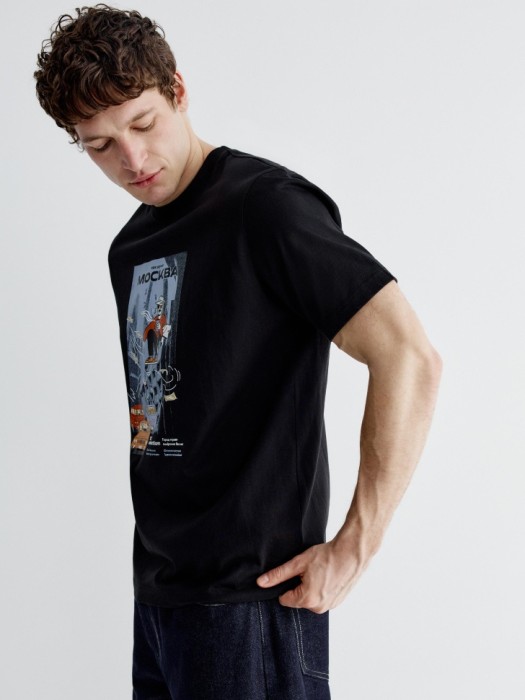 футболка оверсайз с принтом по цене 1599 руб вид справа