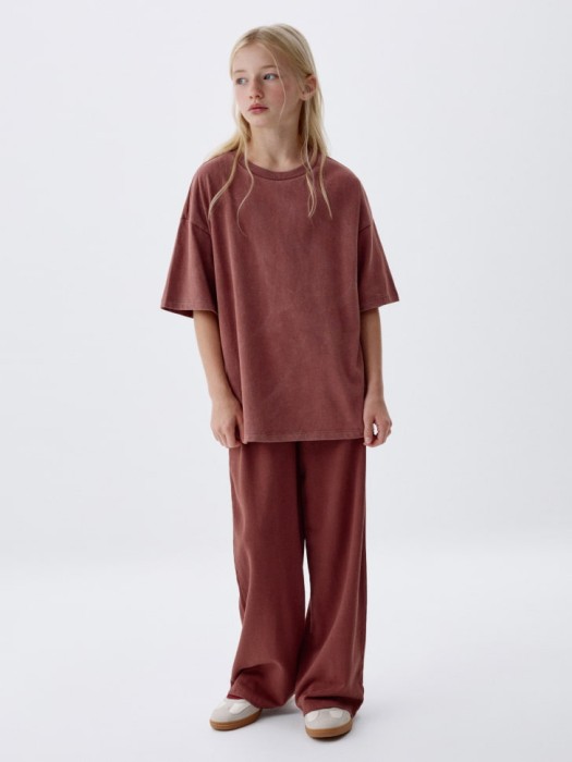 футболка оверсайз со стиркой детская от бренда sela вид слева