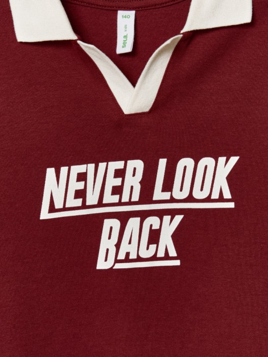 футболка оверсайз в спортивном стиле для мальчиков из россии вид сбоку