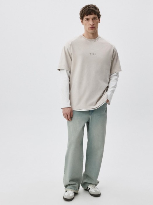 футболка oversize fit с принтом от бренда sela вид слева