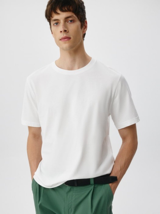 футболка peter regular fit базовая из россии вид сбоку