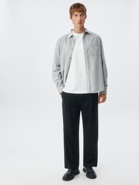 футболка peter regular fit базовая из россии вид сбоку