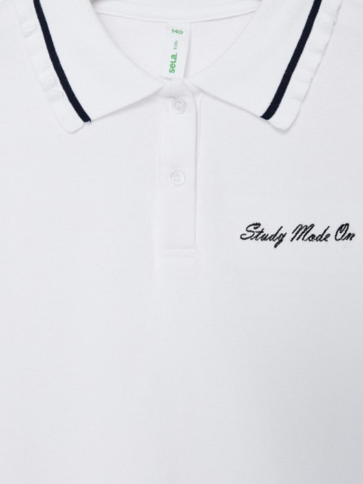 Товар белого цвета с внутренней стороны