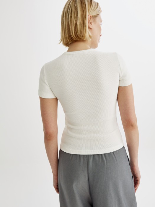 Товар с артикулом 4640611212681 вид сзади