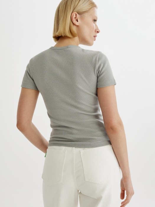 Товар с артикулом 4640611213015 вид сзади