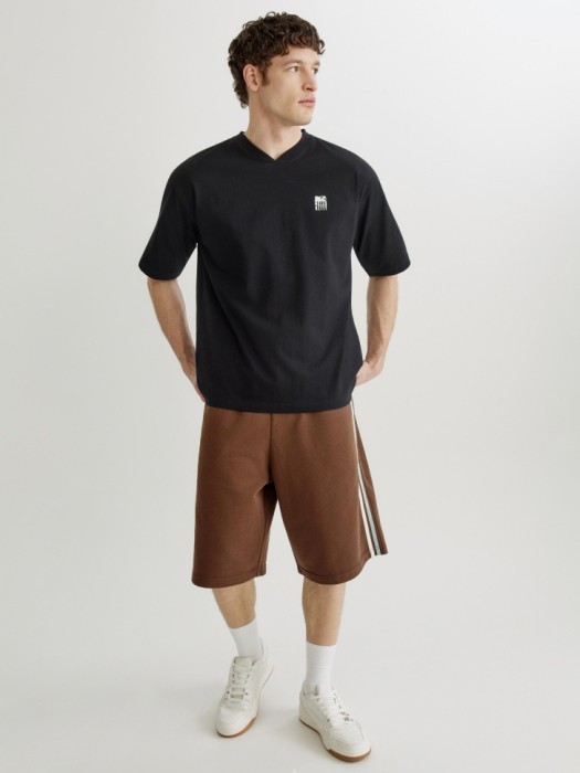 футболка прямого кроя с принтом hello kitty от бренда sela вид слева