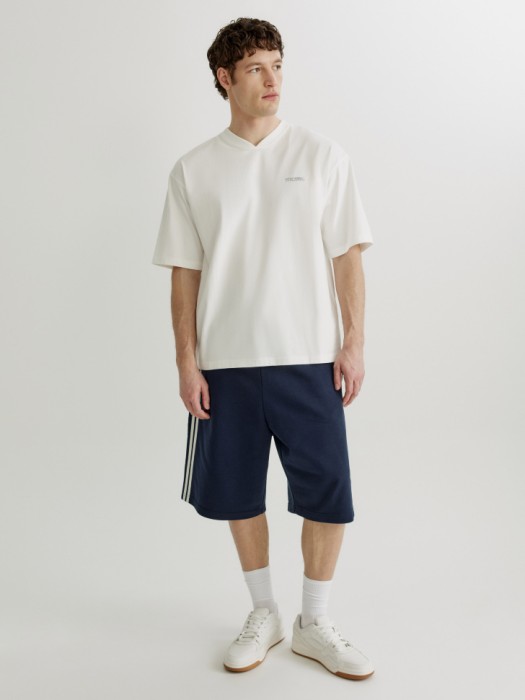 футболка прямого кроя с принтом pochacco от бренда sela вид слева