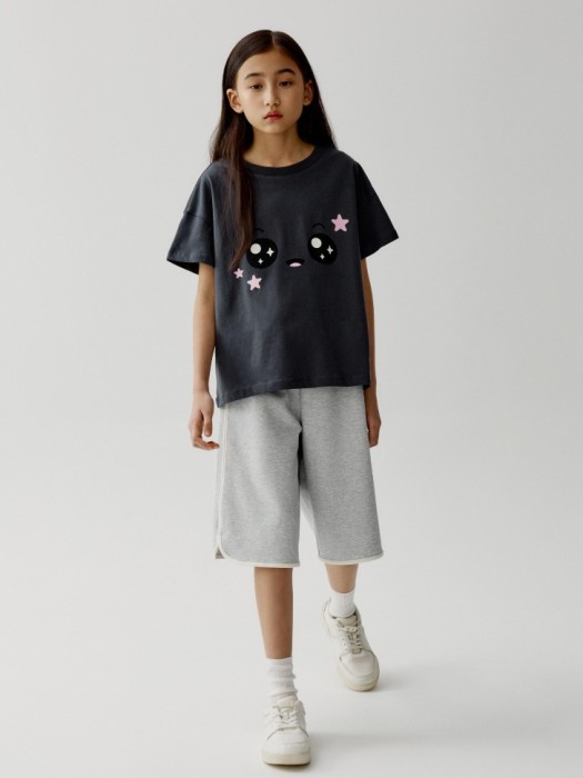 футболка с принтом аниме для девочек от бренда sela вид слева