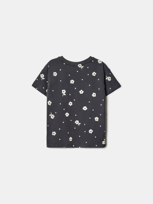 футболка с принтом для девочек от бренда sela вид слева