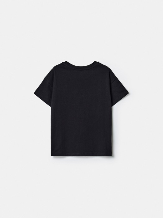 футболка с принтом для девочек от бренда sela вид слева