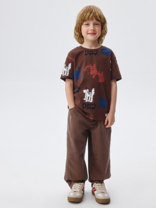 футболка с принтом для мальчиков от бренда sela вид слева