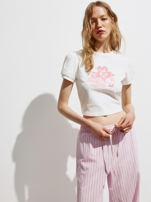 футболка с принтом hello kitty из  young 4640611355920 фотография