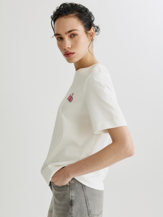 футболка с принтом hello kitty по цене 2599 руб вид справа