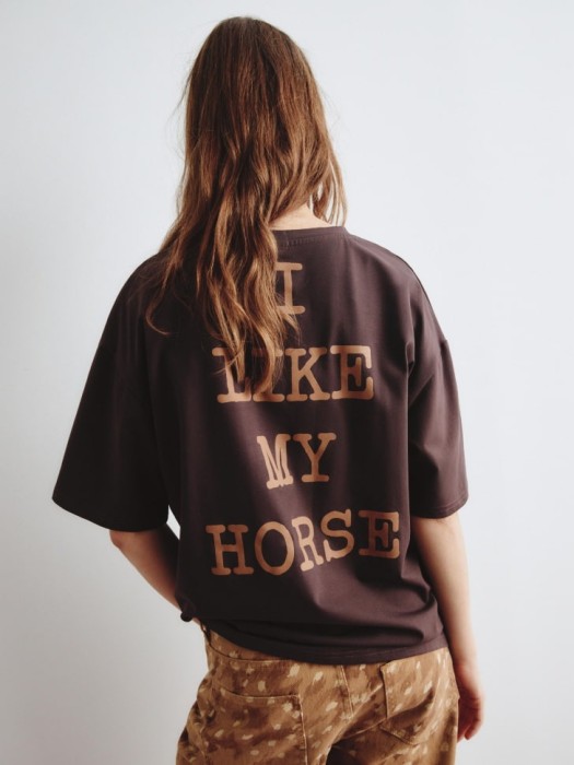 футболка с принтом и вышивкой из линейки  young от бренда sela вид слева