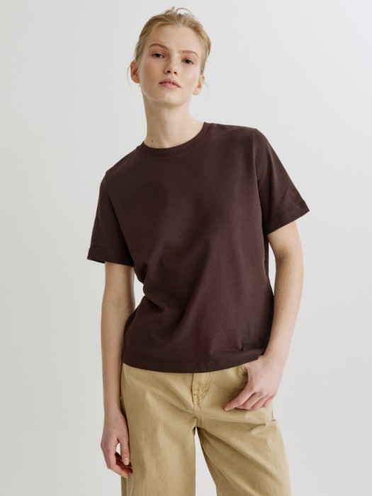 футболка с принтом по цене 1299 руб вид справа