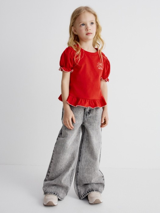 футболка с рукавами-фонариками для девочек от бренда sela вид слева