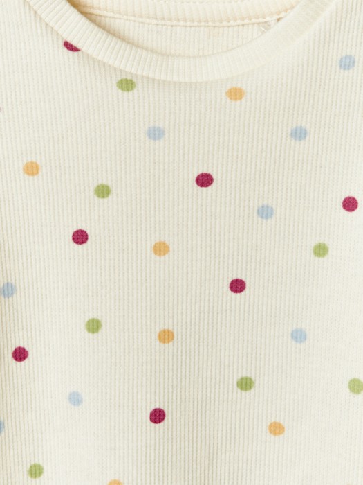 футболка с рукавами-фонариками для малышей из россии вид сбоку