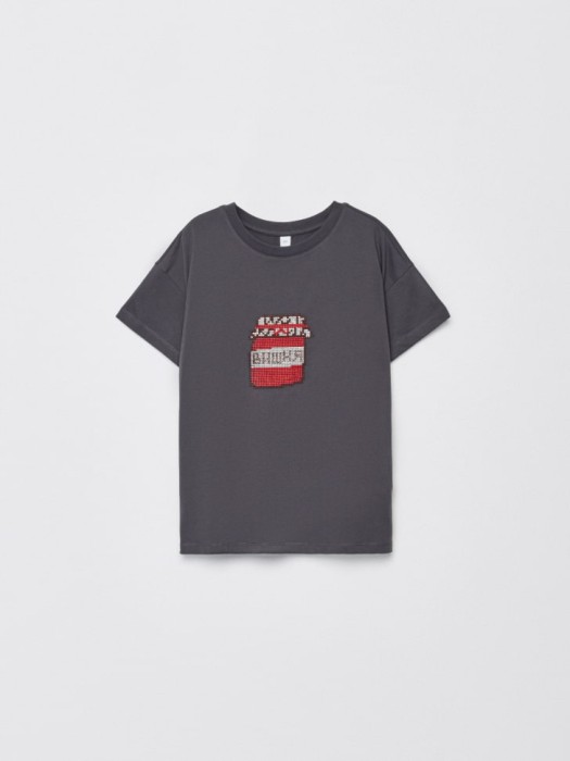 футболка с вышивкой для девочек по цене 699 руб вид справа