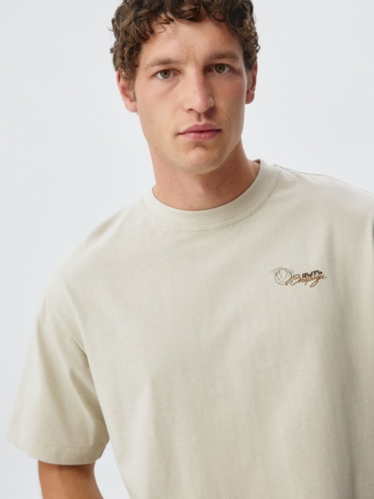 Товар с артикулом 4680798677408 вид сзади