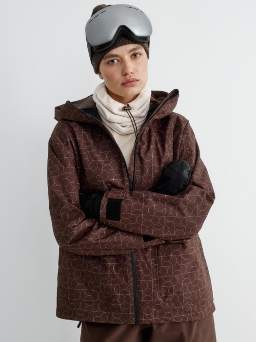 горнолыжная куртка из технологичной мембраны с лямками универсального стиля с лицевой стороны