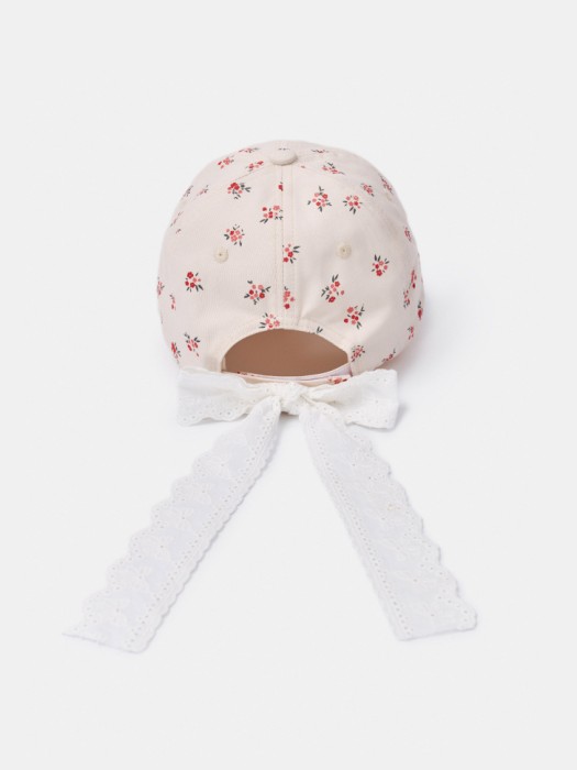 хлопковая бейсболка с бантом из шитья для девочек от бренда sela вид слева