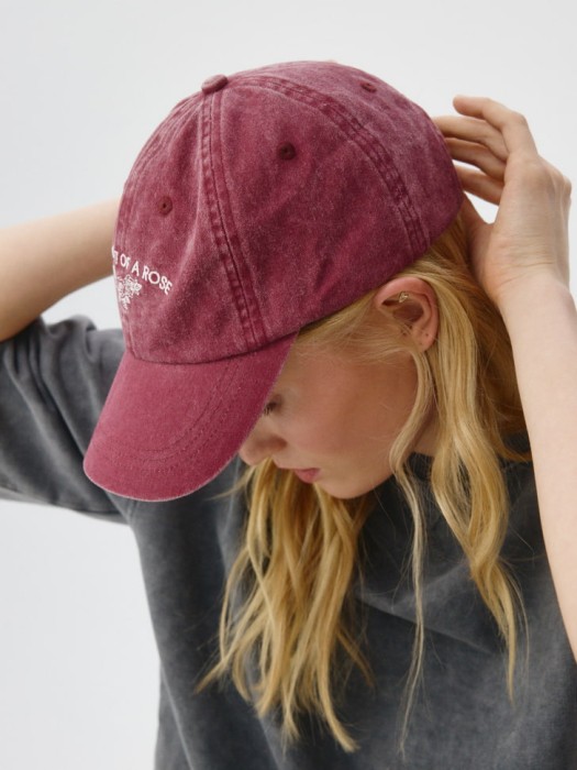 хлопковая бейсболка с вышивкой от бренда sela вид слева