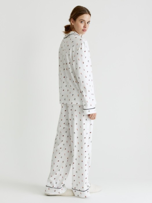 хлопковая пижама с принтом из россии вид сбоку