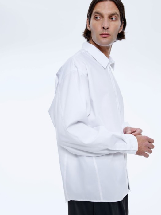 хлопковая рубашка свободного кроя из россии вид сбоку