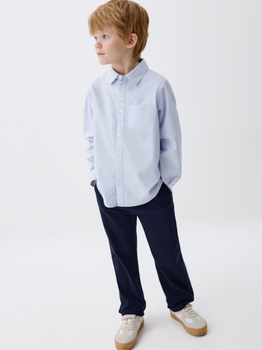 хлопковая рубашка в полоску для мальчиков от бренда sela вид слева