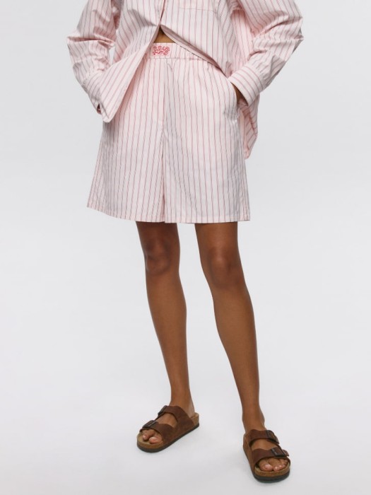 Товар с артикулом 4680704554809 вид сзади