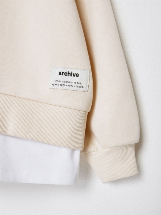 худи с имитацией футболки для девочек из коллекции  archive из хлопка спереди