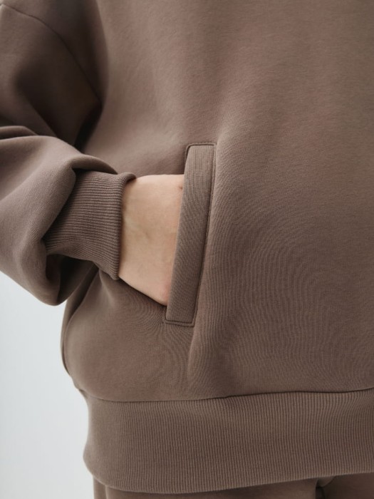 худи с капюшоном на кнопках по цене 1999 руб вид справа