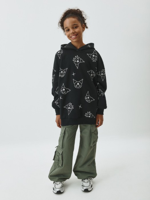 худи с принтом hello kitty kuromi для девочек от бренда sela вид слева