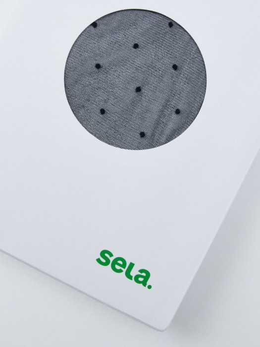 капроновые колготки в горошек по цене 699 руб вид справа