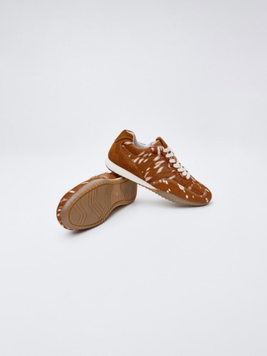 кеды из меха пони и замши для взрослого возраста с изнаночной стороны