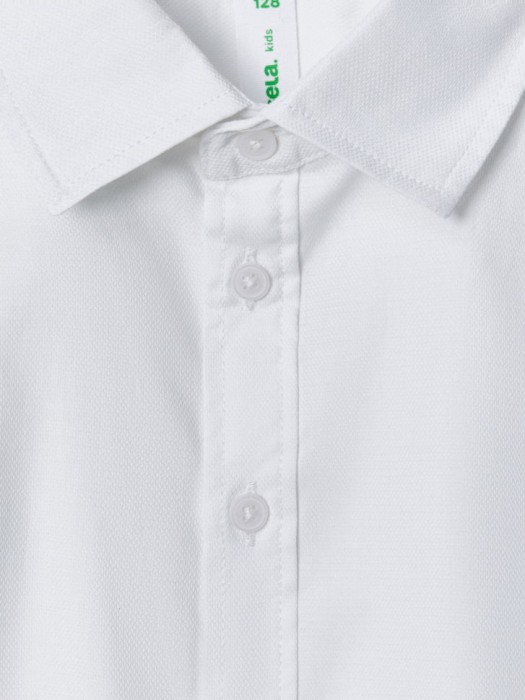 классическая белая рубашка для мальчиков из россии вид сбоку